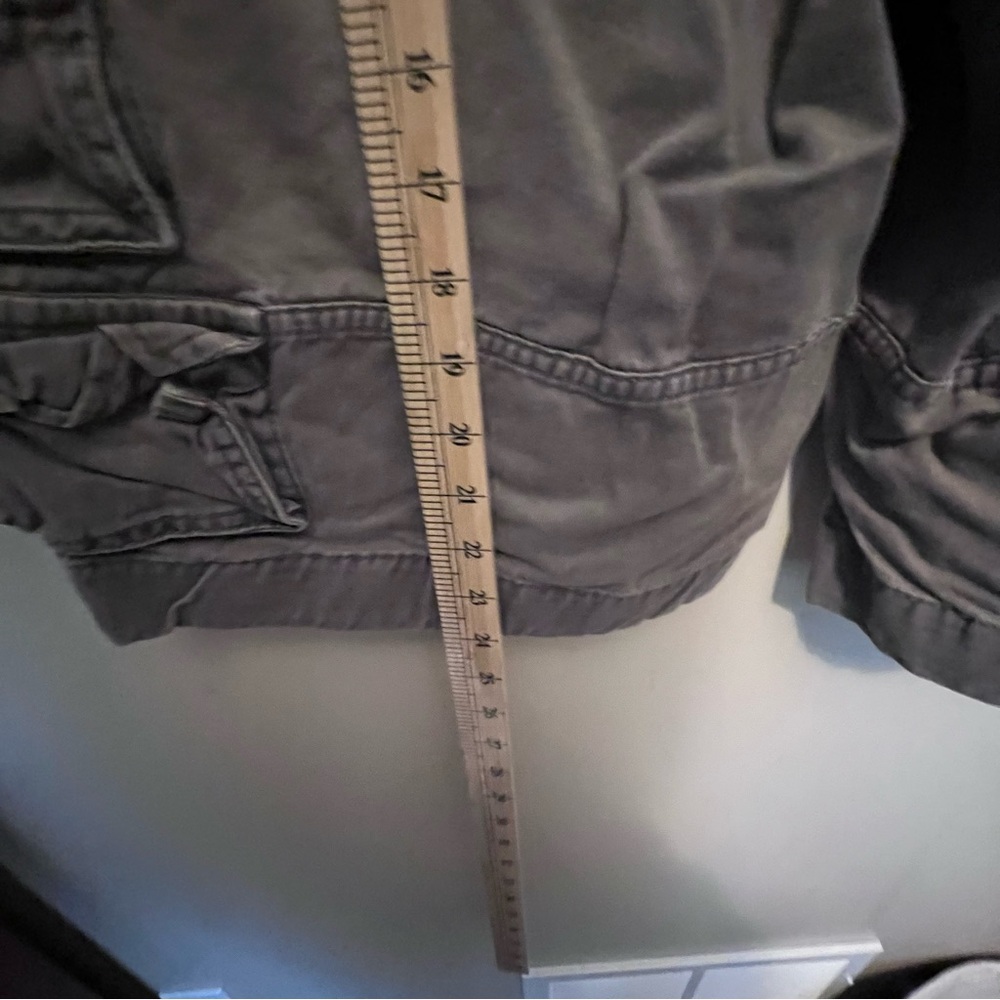 Men's Cargo Shorts in gray cotton blend durable fabric and stitching - Picture 7 of 7